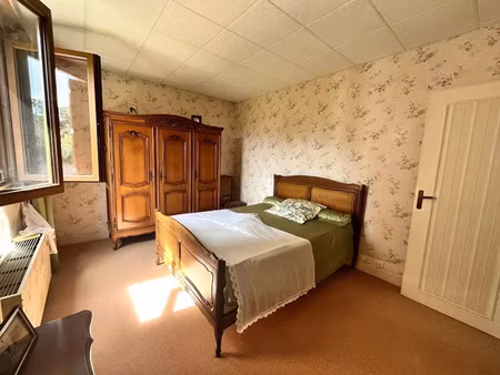 vente appartement 2 pièces 47.06 m² à saint-clement (89100)  65 000 €