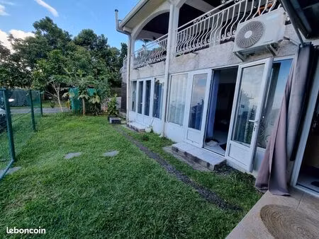 rez de jardin f4 bretagne 97490