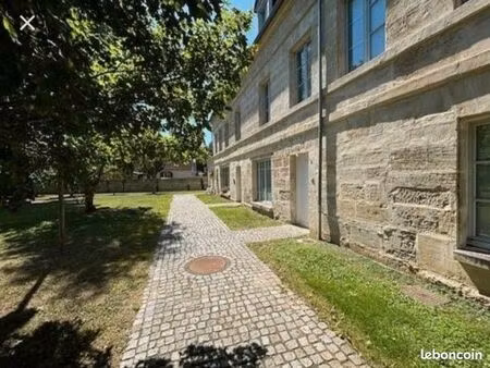 location t 2 cramoisy