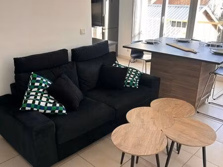 t3 lumineux meublé le pont de claix