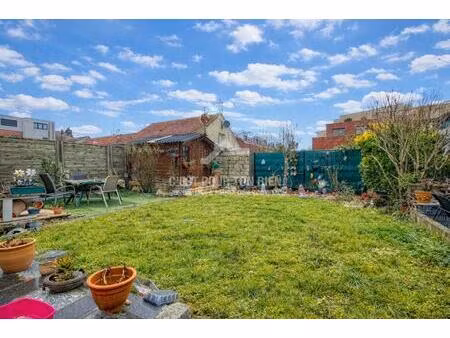 maison plain-pied 2-3ch et jardin