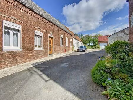 longère à rénover 3 chambres avec grange