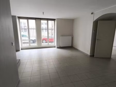 appartement 2 pièces 68 m²
