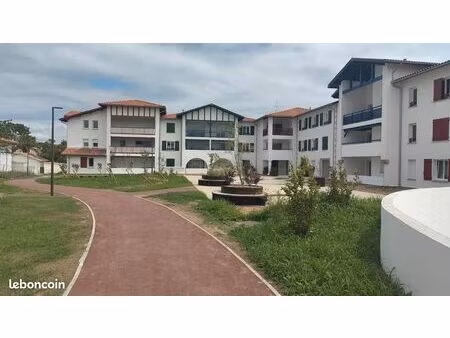 location garage bidart