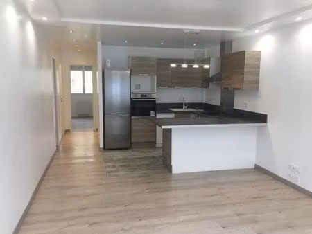 location appartement 3 pièces 66 m² à pau (64000)