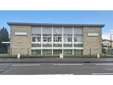 bureaux de 284 m² loués à morangis - investissement sécurisé avec locataire stable