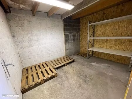 box de stockage dispo au 1er mars