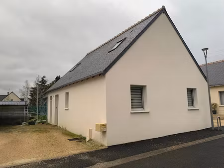 location maison 5 pièces 83.8 m² à amboise (37400)  1 050 €