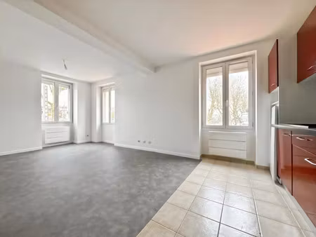 vente appartement 4 pièces 58 m² à persan (95340)  185 000 €