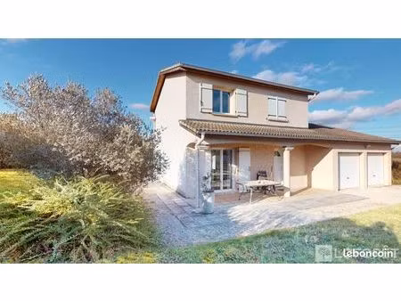 villa 6 pièces 110 m²