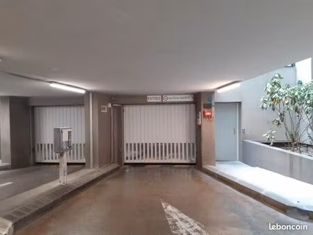 parking en sous-sol lyon 3 sans-souci