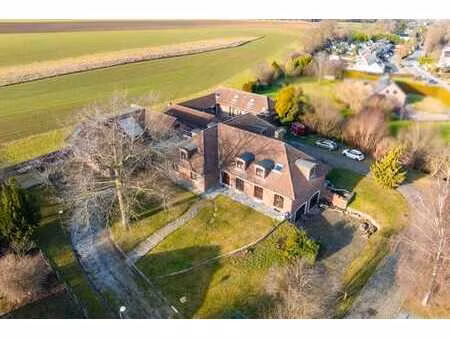 ancienne maison de repos + maison sur 4.128 m² terrain