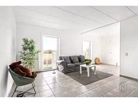 superbe appartement 2 chambres avec parking  peb b!