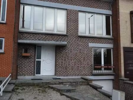 belle maison à proximité toutes commodités