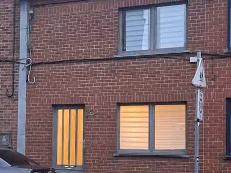 agréable maison à vendre à morlanwelz