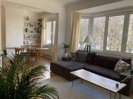 superbe 2 chambres lumineux au parc de forest – rénové