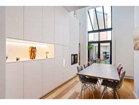 zurenborg – maison de maître rénovée avec 4 chambres  bureau