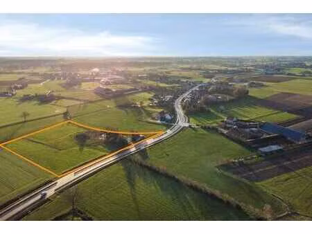 exclusieve te renoveren hoeve op 13.658m2