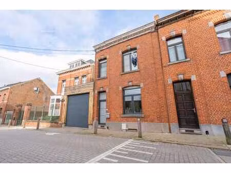 superbe maison + jardin + garage - poss. 4ch