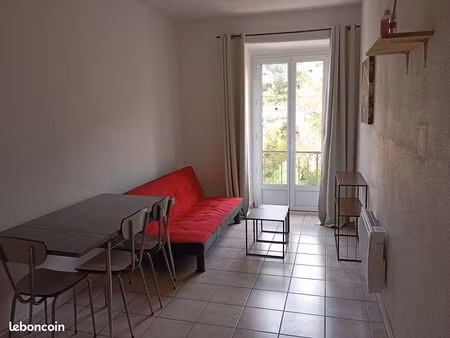 appartement 30 m2 à louer vals les bains
