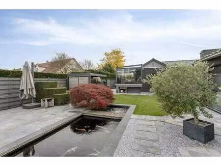 maison individuelle avec dépendance à vendre à huise (kruise