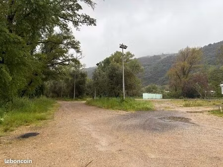 terrain nu pour dépôt  transport