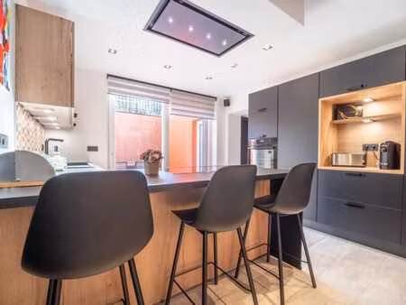 colocation de haut standing avec jardin  proche du centre