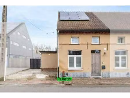 maison idéale pour débutants ou bien d’investissement à erp…