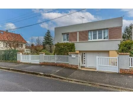 maison montgeron 133.8 m² t-7 à vendre  619 500 €