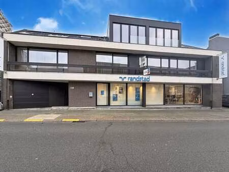 appartement luxueux et spacieux de 206 m² avec 4 chambres