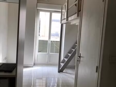 location appartement 1 pièce 19 m² à lyon 9 (69009)