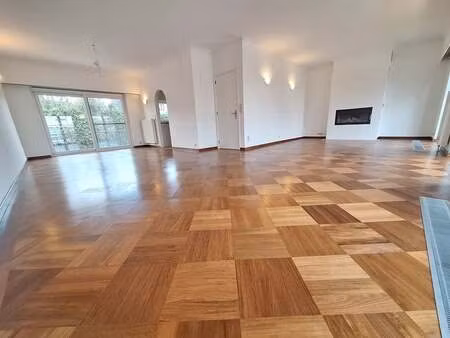 maison à louer à sterrebeek € 2.900 (lksrm) - latour & petit bxl location | zimmo
