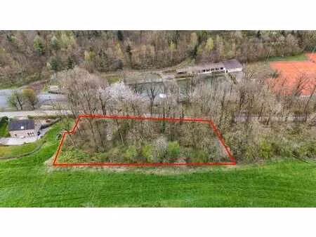 belle parcelle boisée isolée - 890 m²