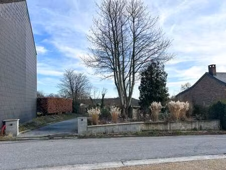 terrain à bâtir avec permis octroyé (plain-pied)