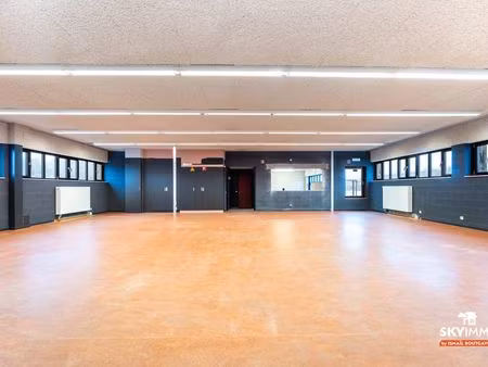 bien professionnel à louer à welkenraedt € 1.500 (lksiz) - group skyimmo | zimmo