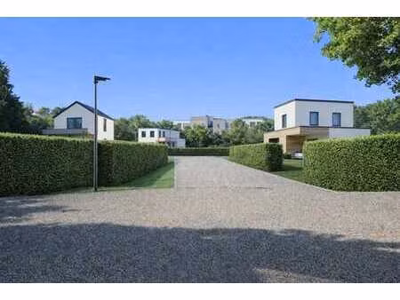 clos du ruisseau plus que 3 parcelles équipées à bâtir