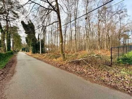 terrain à bâtir offrant de belles prestations