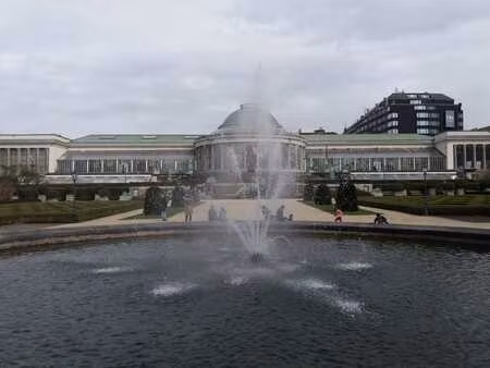 prox botanique ds petit immeuble ascenseur bel appt rénové