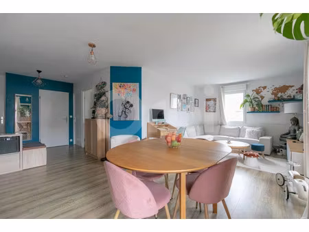 vente appartement 3 pièces 61 m² à emerainville (77184)  247 900 €
