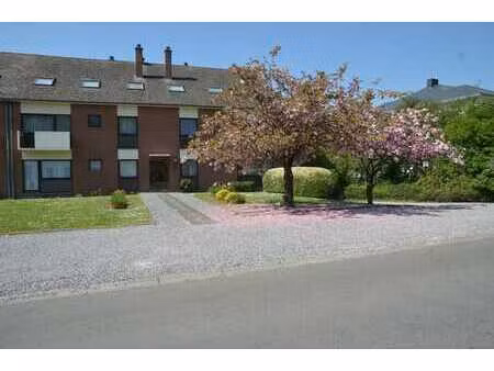 superbe studio limite domaine de louvroy