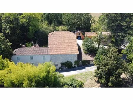 vente propriété 4 pièces 150 m² à saint-amans-de-pellagal (82110)  346 500 €