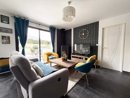 vente maison à nuillé-sur-vicoin (53970) : à vendre / 128m² nuillé-sur-vicoin