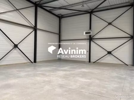 local 334 m² marignane