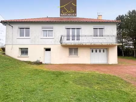 vente maison à bressuire (79300) : à vendre / 102m² bressuire