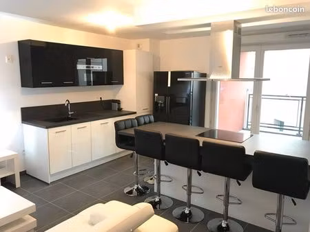 appartement t3 avec terrasse