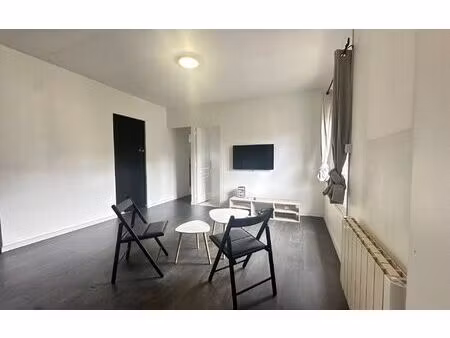 location appartement  49 m² t-2 à puiseux-en-france  1 150 €