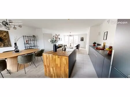 grand t3 exposé sud avec balcon et parking