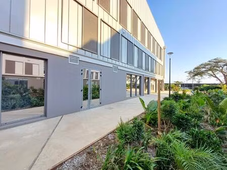 location commerce 280 m² à sainte-marie (97438)