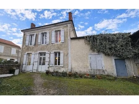 maison landiras 212 m² t-7 à vendre  259 500 €