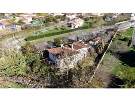 maison indépendante - 118m ²